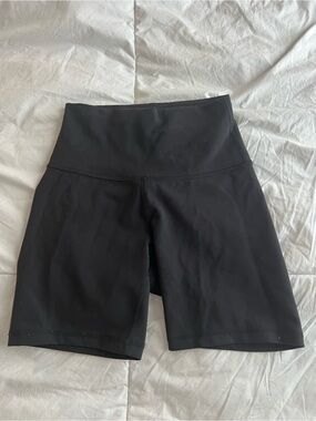 High-Waist Black Women’s Bike Shorts (WUNDER TRAINS 6 IN)